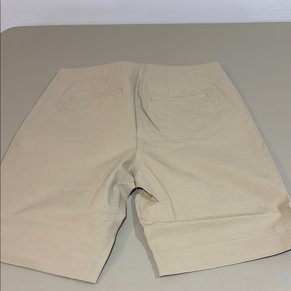 J. Jill Women’s Tan Shorts NWT Size 8P - Picture 8 of 10